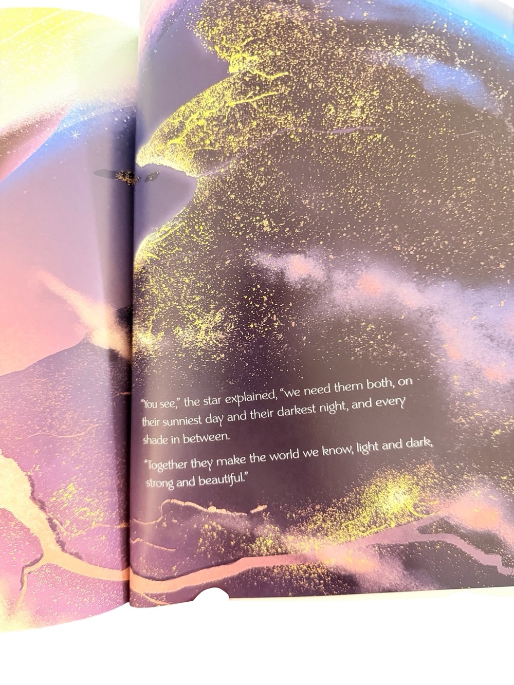 Sulwe by lupita nyong’o -paperback children’s book - special edition - Picture 4 of 5